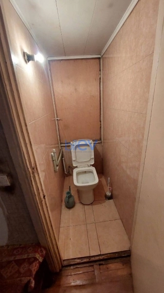 Satış 3 otaqlı Köhnə Tikili bina evi  85m², Bakı
