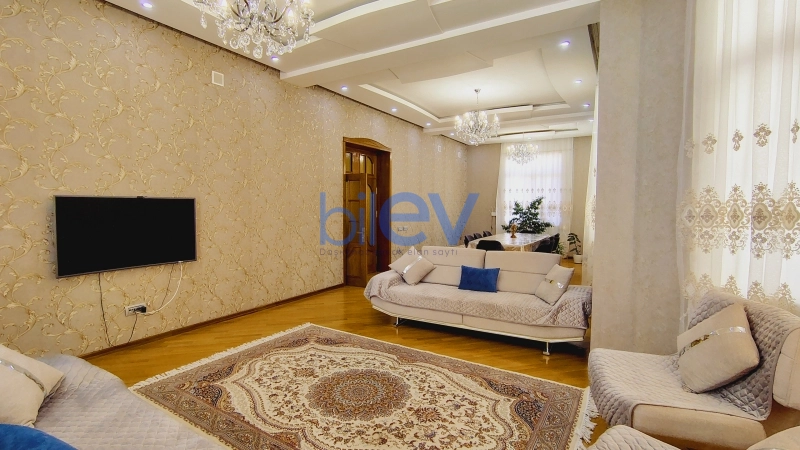 Aylıq Kirayə 9 otaqlı Həyət evi  560m², Bakı