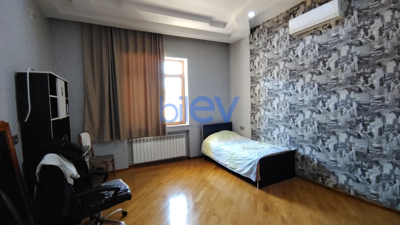 Aylıq Kirayə 9 otaqlı Həyət evi  560m², Bakı
