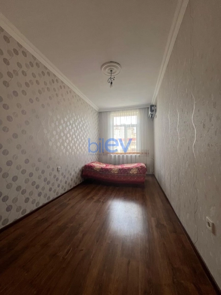 Satış 2 otaqlı Köhnə Tikili bina evi  50m², Bakı