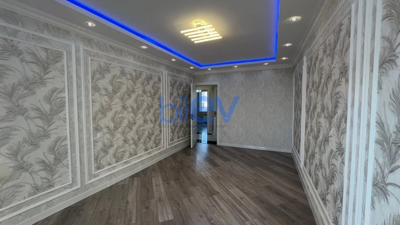 Satış 4 otaqlı Köhnə Tikili bina evi  110m², Bakı