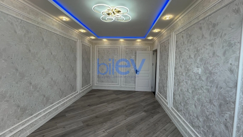 Satış 4 otaqlı Köhnə Tikili bina evi  110m², Bakı