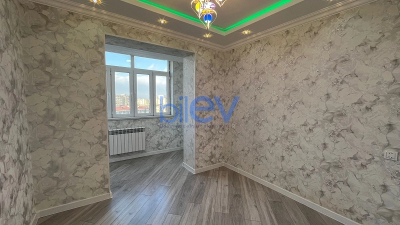 Satış 4 otaqlı Köhnə Tikili bina evi  110m², Bakı