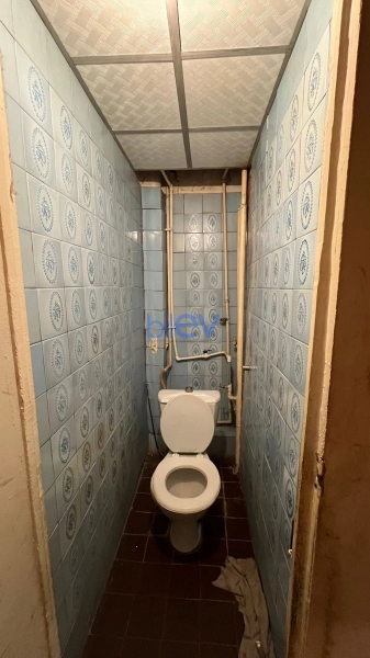 Satış 3 otaqlı Köhnə Tikili bina evi  70m², Bakı
