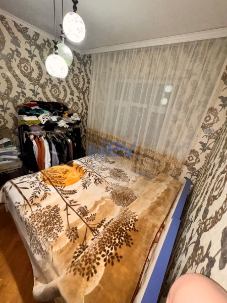 Satış 3 otaqlı Köhnə Tikili bina evi  70m², Sumqayıt