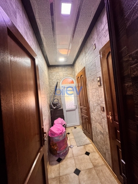 Satış 3 otaqlı Köhnə Tikili bina evi  70m², Sumqayıt