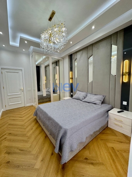 Aylıq Kirayə 2 otaqlı Yeni Tikili bina evi  70m², Bakı