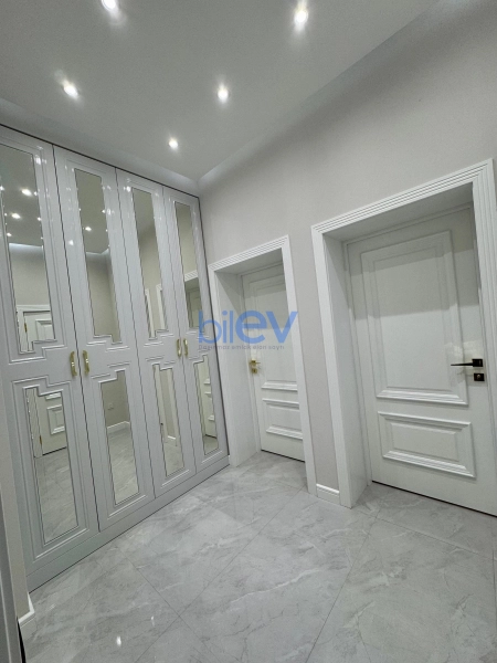 Aylıq Kirayə 2 otaqlı Yeni Tikili bina evi  70m², Bakı