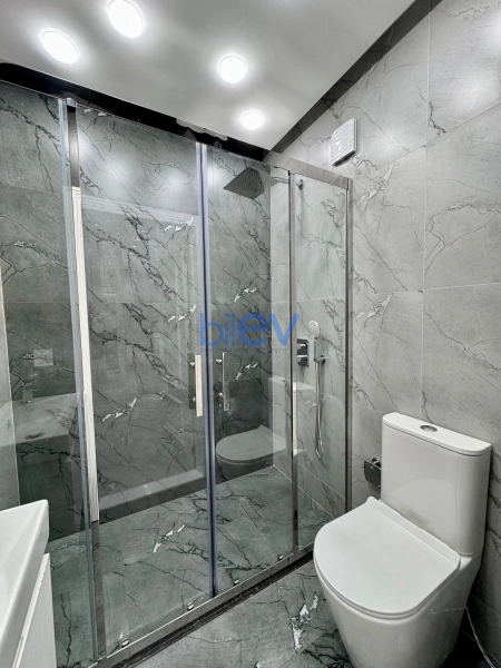Aylıq Kirayə 2 otaqlı Yeni Tikili bina evi  70m², Bakı