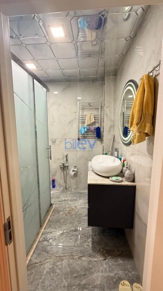Aylıq Kirayə 3 otaqlı Yeni Tikili bina evi  101m², Bakı