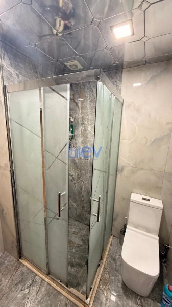 Aylıq Kirayə 3 otaqlı Yeni Tikili bina evi  101m², Bakı