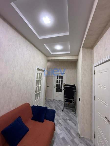 Aylıq Kirayə 2 otaqlı Yeni Tikili bina evi  70m², Bakı