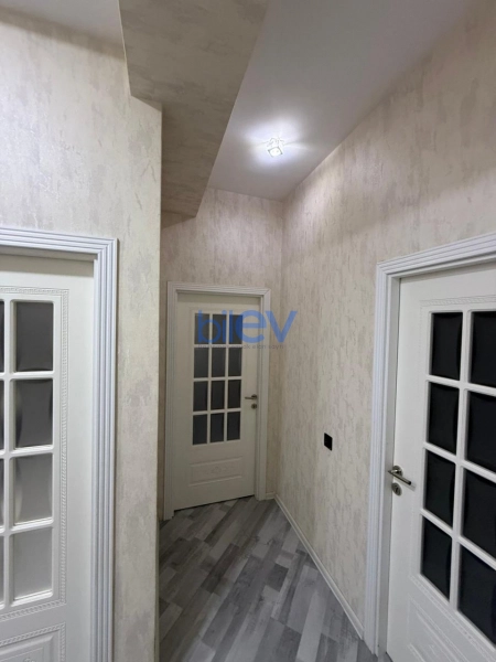 Aylıq Kirayə 2 otaqlı Yeni Tikili bina evi  70m², Bakı