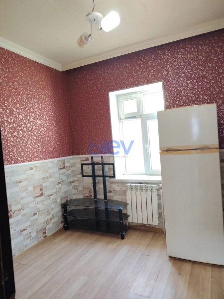 Satış 2 otaqlı Köhnə Tikili bina evi  51m², Bakı