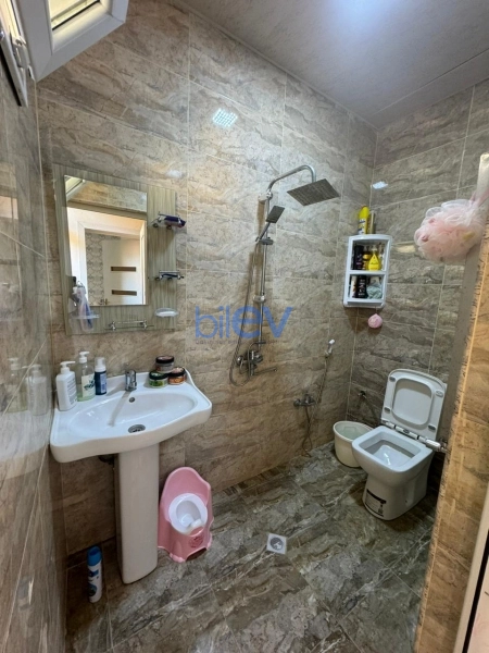 Satış 2 otaqlı Torpaq  4m², Bakı