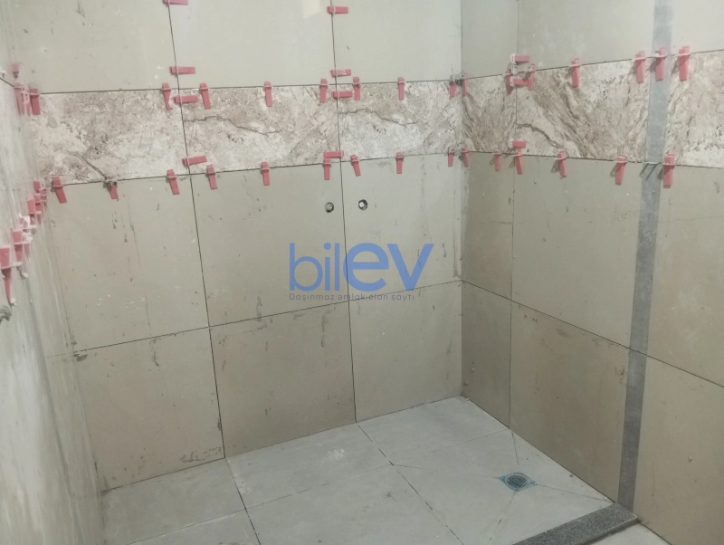 Satış 4 otaqlı Həyət evi  5m², Bakı