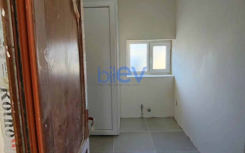 Satış 4 otaqlı Həyət evi  5m², Bakı