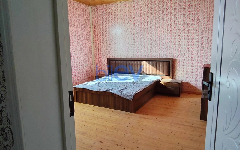 Satış 4 otaqlı Həyət evi  5m², Bakı