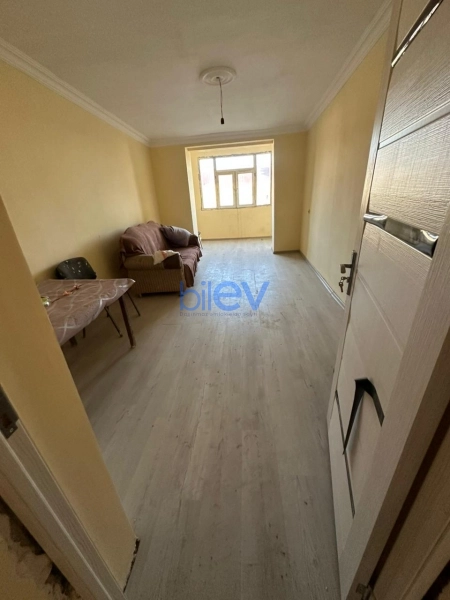 Satış 2 otaqlı Köhnə Tikili bina evi  47m², Sumqayıt