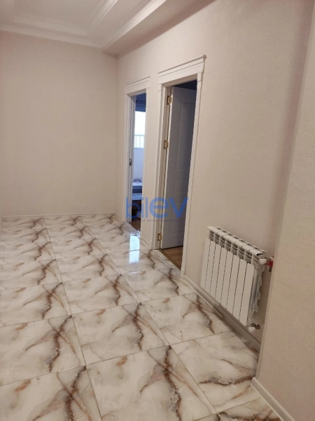 Aylıq Kirayə 1 otaqlı Yeni Tikili bina evi  55m², Bakı