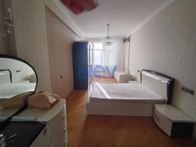 Aylıq Kirayə 2 otaqlı Yeni Tikili bina evi  95m², Bakı