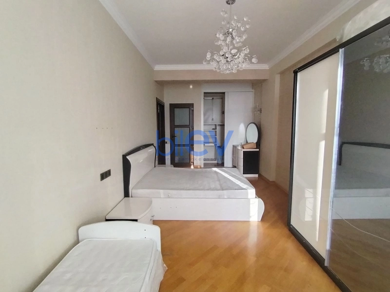 Aylıq Kirayə 2 otaqlı Yeni Tikili bina evi  95m², Bakı
