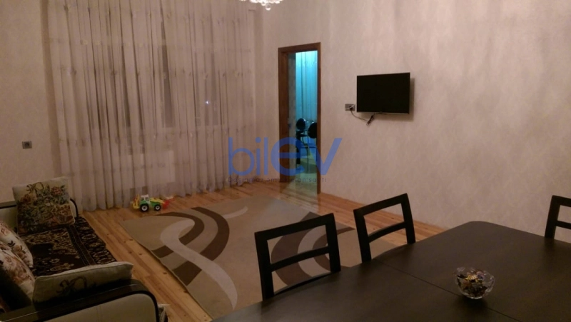 Aylıq Kirayə 2 otaqlı Yeni Tikili bina evi  67m², Bakı