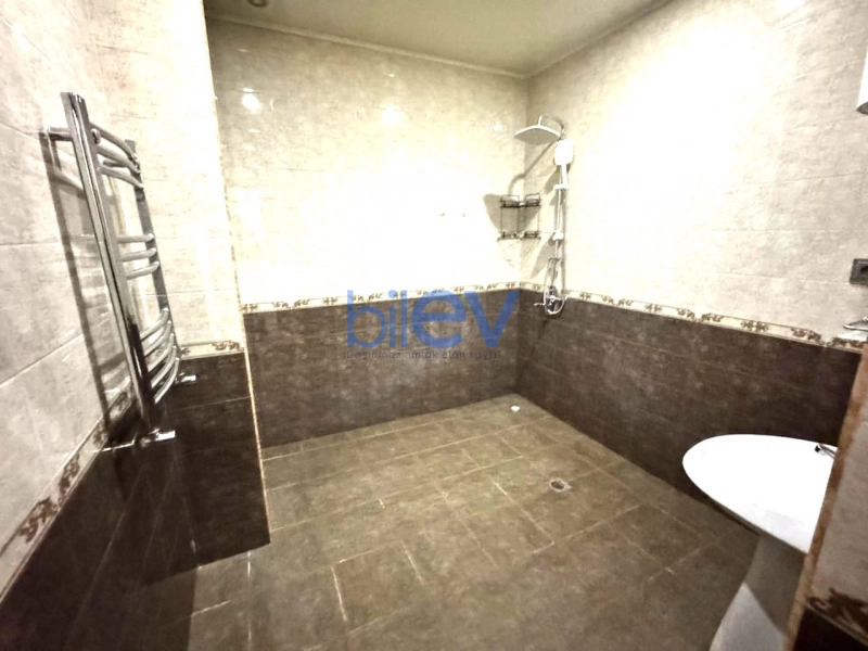 Aylıq Kirayə 2 otaqlı Yeni Tikili bina evi  105m², Bakı
