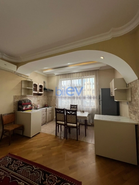 Aylıq Kirayə 2 otaqlı Yeni Tikili bina evi  59m², Bakı