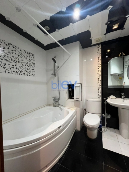 Aylıq Kirayə 2 otaqlı Yeni Tikili bina evi  59m², Bakı