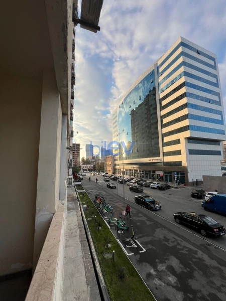 Aylıq Kirayə 2 otaqlı Yeni Tikili bina evi  59m², Bakı
