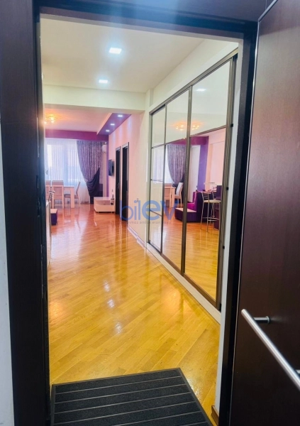 Aylıq Kirayə 2 otaqlı Yeni Tikili bina evi  74m², Bakı
