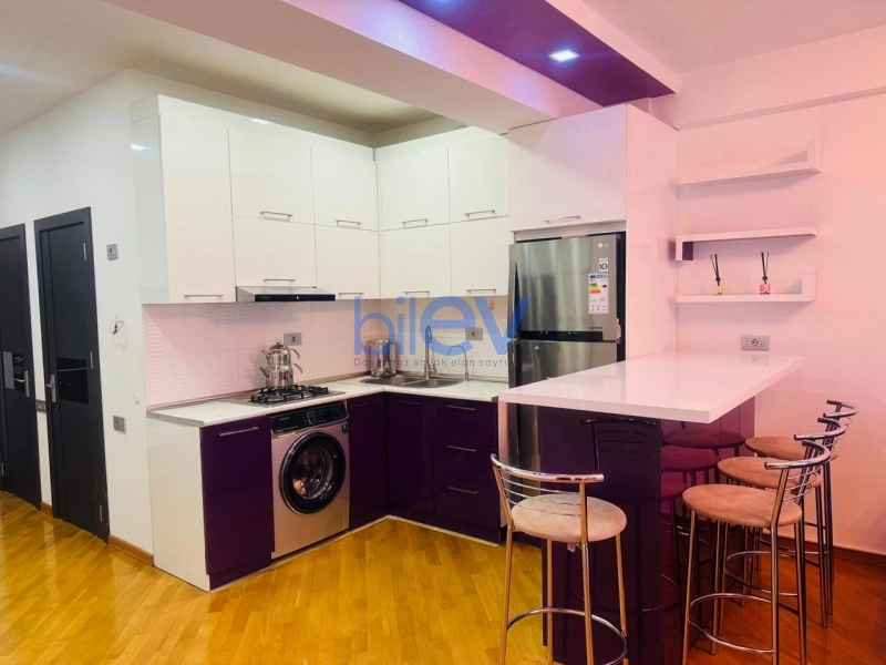Aylıq Kirayə 2 otaqlı Yeni Tikili bina evi  74m², Bakı