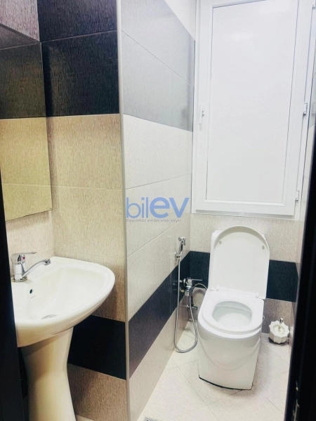 Aylıq Kirayə 2 otaqlı Yeni Tikili bina evi  74m², Bakı