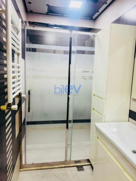Aylıq Kirayə 2 otaqlı Yeni Tikili bina evi  74m², Bakı