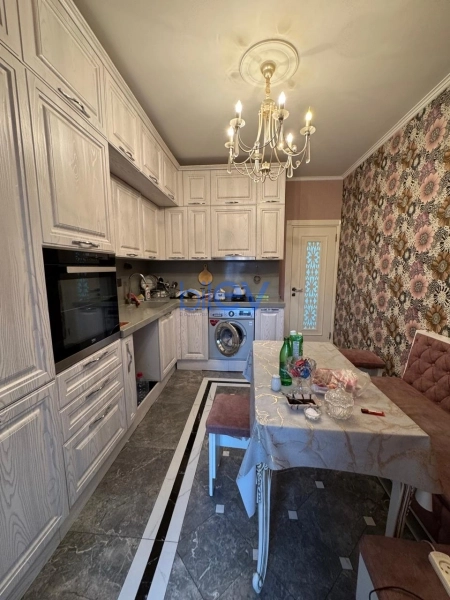 Satış 2 otaqlı Yeni Tikili bina evi  78m², Bakı