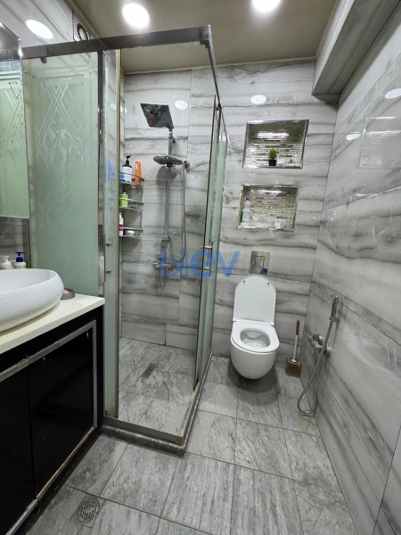 Satış 2 otaqlı Yeni Tikili bina evi  78m², Bakı