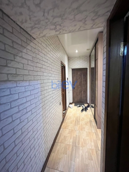 Aylıq Kirayə 3 otaqlı Yeni Tikili bina evi  90m², Bakı