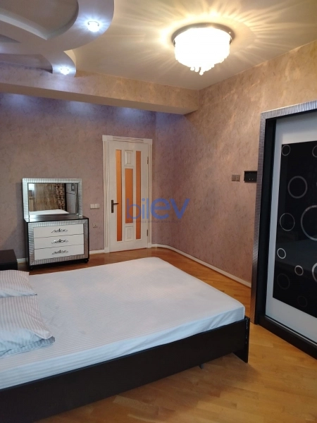 Aylıq Kirayə 3 otaqlı Yeni Tikili bina evi  120m², Bakı