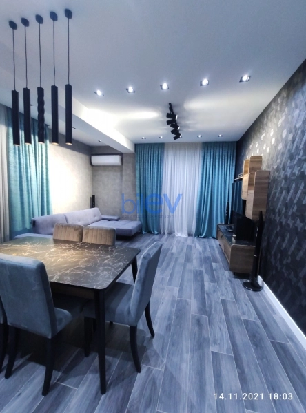 Aylıq Kirayə 2 otaqlı Yeni Tikili bina evi  93m², Bakı