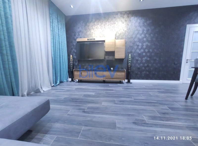 Aylıq Kirayə 2 otaqlı Yeni Tikili bina evi  93m², Bakı