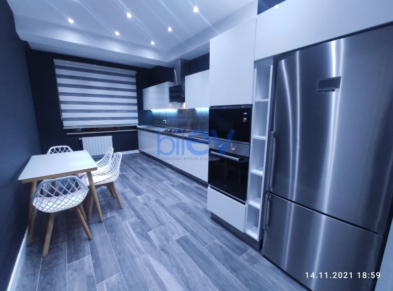 Aylıq Kirayə 2 otaqlı Yeni Tikili bina evi  93m², Bakı