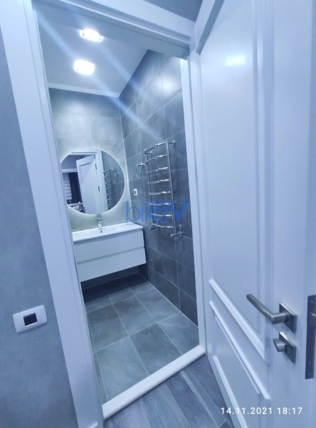 Aylıq Kirayə 2 otaqlı Yeni Tikili bina evi  93m², Bakı
