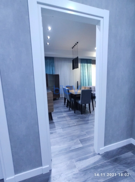 Aylıq Kirayə 2 otaqlı Yeni Tikili bina evi  93m², Bakı