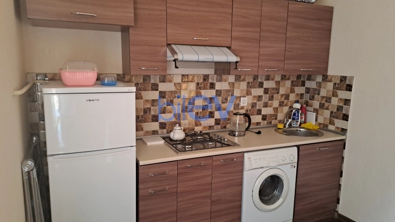 Günlük Kirayə 3 otaqlı Yeni Tikili bina evi  76m², Bakı