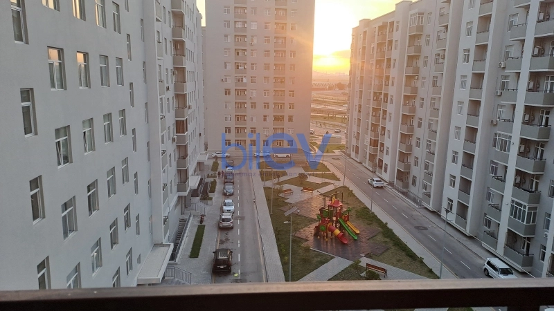 Günlük Kirayə 3 otaqlı Yeni Tikili bina evi  76m², Bakı