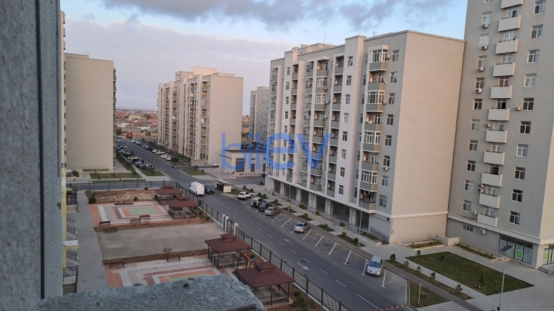 Günlük Kirayə 3 otaqlı Yeni Tikili bina evi  76m², Bakı