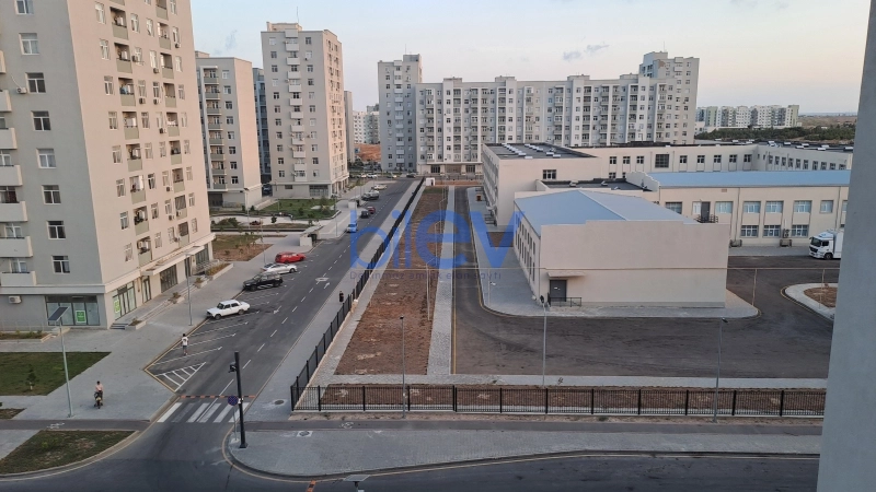 Günlük Kirayə 3 otaqlı Yeni Tikili bina evi  76m², Bakı