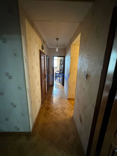 Aylıq Kirayə 3 otaqlı Yeni Tikili bina evi  90m², Bakı