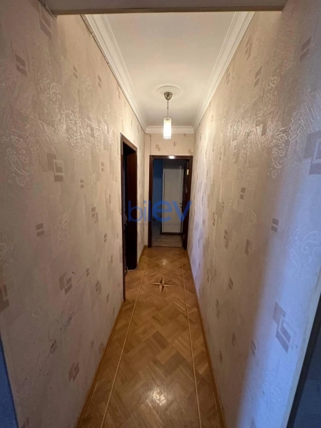 Aylıq Kirayə 3 otaqlı Yeni Tikili bina evi  90m², Bakı